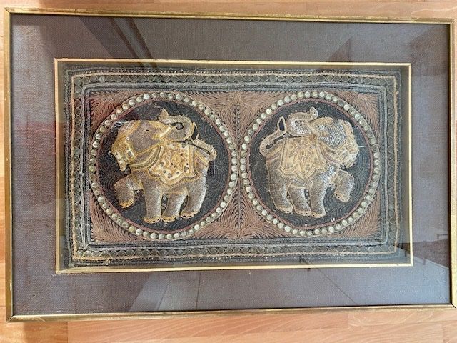 Poster & Bilder: Burmesische Tapisserie – Gebraucht aus Wohlen b. Bern von ber_ds2t