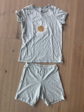Schiesser Pyjama kurz Grösse 104/3Y gestreift mit Blume