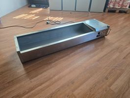 gebrauchte Kühlaufsatzvitrine 150x40cm H: 23cm ab 1.-