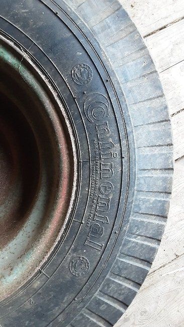 Continental Pneus & Roues: Rad 12.5-18 – D'occasion à Dielsdorf par farm21 3