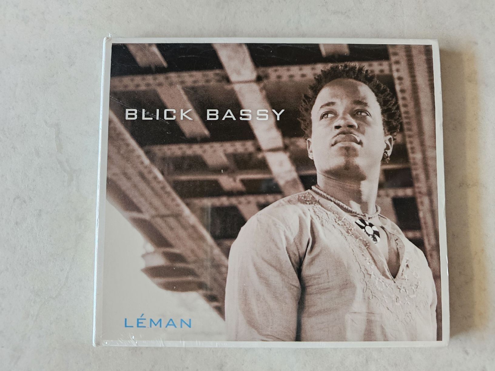 CDs: Blick Bassy  -  Léman  /  Fabrikneu – Neu und originalverpackt aus Schneisingen von backstore24