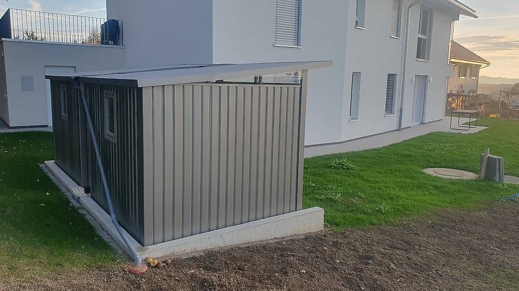 Gartenhäuser & Gewächshäuser: Cabane de jardin  – Neu und originalverpackt aus Esmonts von 1670Esmonts 1