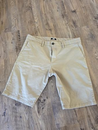 Herren Shorts beige Grösse W34 guter Zustand