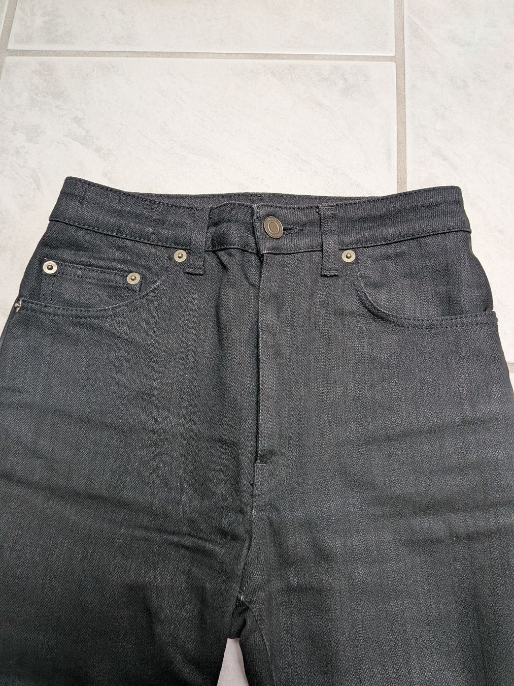 Saint Laurent Jeans: Saint Laurent Paris Jeans – Usato da Küssnacht am Rigi venduto da schweizerrose