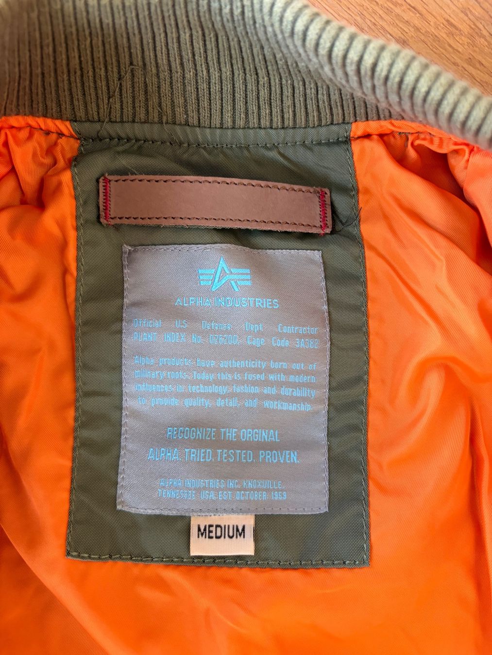 Alpha Industries Giacche: Alpha Industries Bomber Jacke – Nuovo (secondo la descrizione) da Volketswil venduto da las_yx59 3