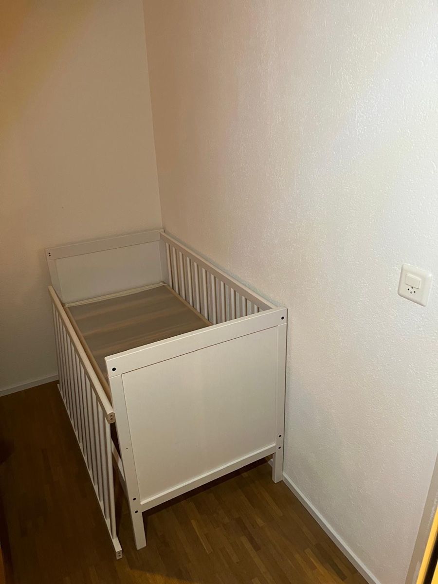 Ikea Letti: Ikea Sundvik Kinderbett, weiss 60 x 120 – Usato da Obfelden venduto da Schwarzerbrezel 2