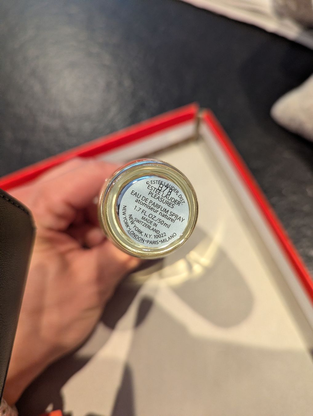 Estée Lauder Profumi & Eau de Toilette: Estee Lauder Pleasures Eau de Parfum 50ml – Nuovo e nell'imballaggio originale da Zofingen venduto da shamila 3