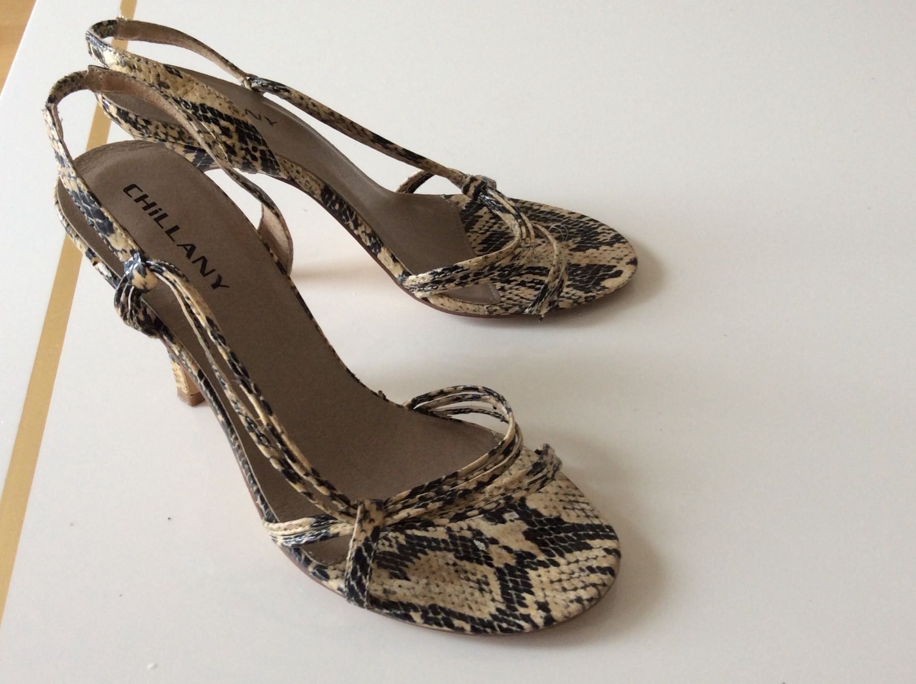 Scarpe da donna: Pumps.....Grösse 37 – Usato da Luzern venduto da Hans1937 2