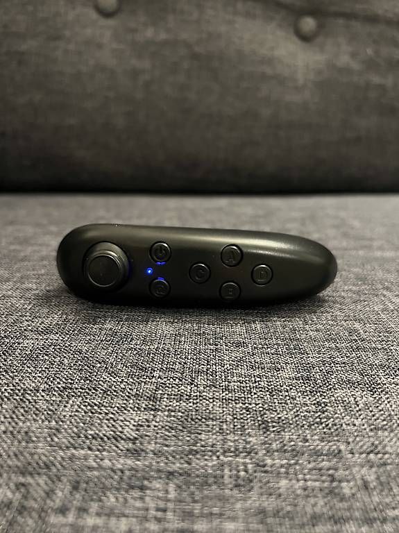 VR Brille: VR Brille - kabellos fürs Handy – Gebraucht aus Lostorf von Silv4n 3