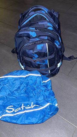 Satch Schulrucksack mit Regenschutz