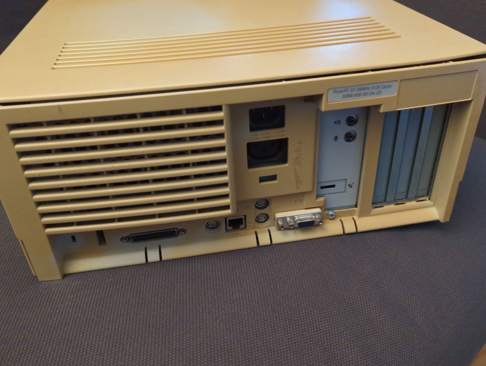 Apple PCs: Apple Power Macintosh G3, vintage – Gebraucht aus Chavannes-Renens von  1