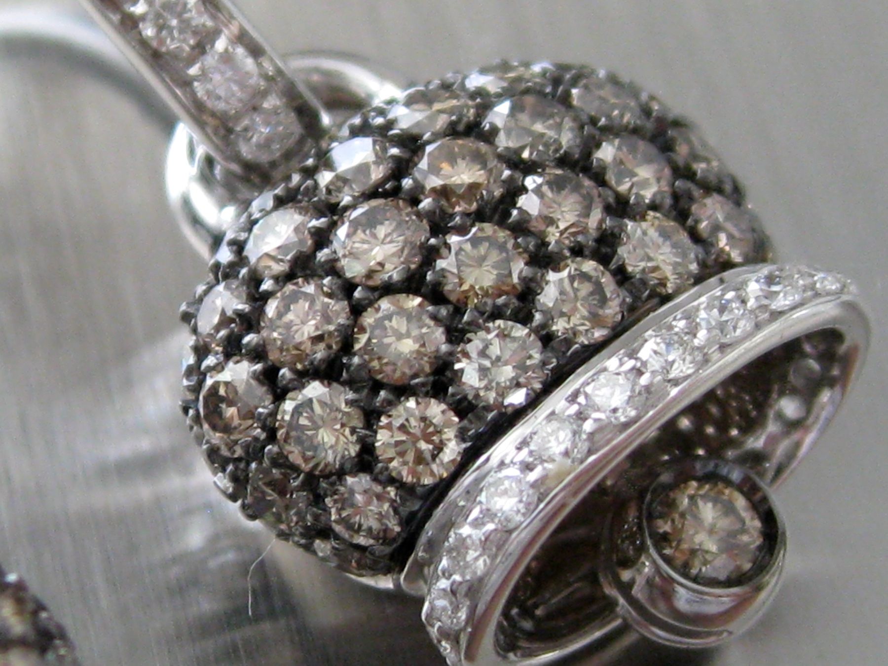 Orecchini pendenti & Orecchini a lobo: Boucles D'oreilles Chantecler "Campanella" – Nuovo (secondo la descrizione) da Geneve venduto da iBest 5