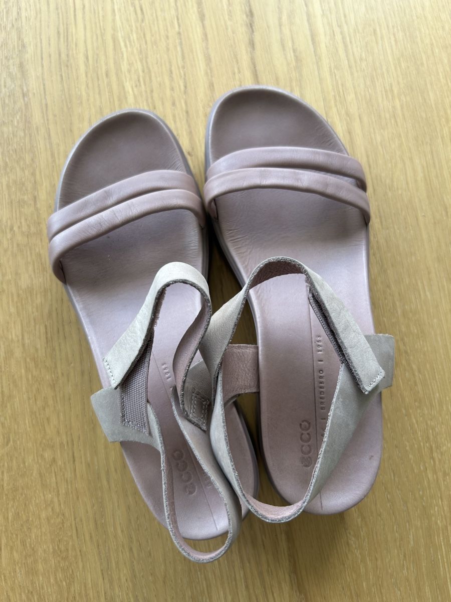 Ecco Scarpe da donna: Sandalen ecco Gr. 39 – Usato da Ipsach venduto da Rena-b 2