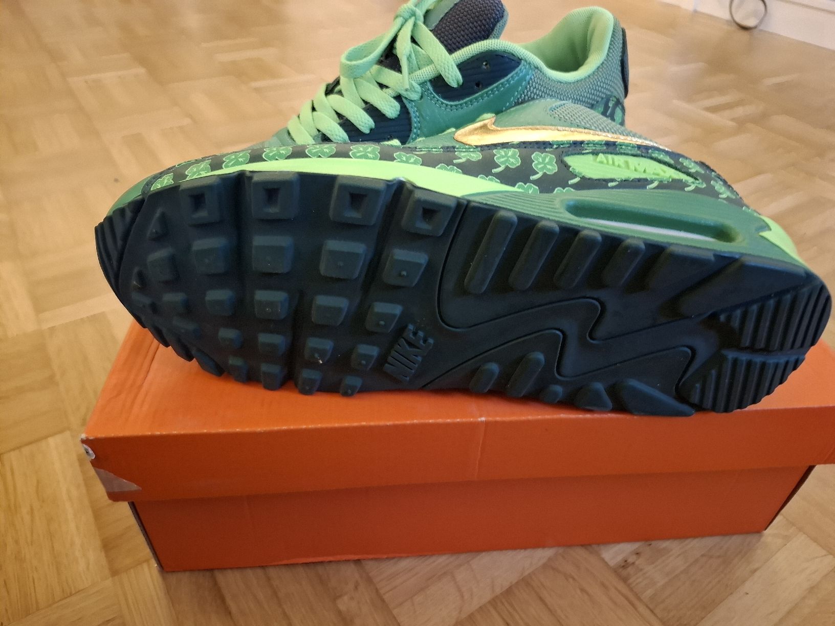 Nike Scarpe da uomo: Nike Air Max 90 St. Patricks Day 2007 42.5 – Nuovo e nell'imballaggio originale da sissach venduto da maa_57j5 2