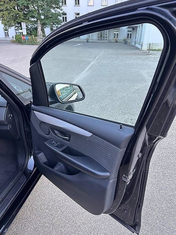 BMW Automobili: BMW 216 - Schwarz – Usato da Rikon im Tösstal venduto da Kurt_Goes_Classic 4