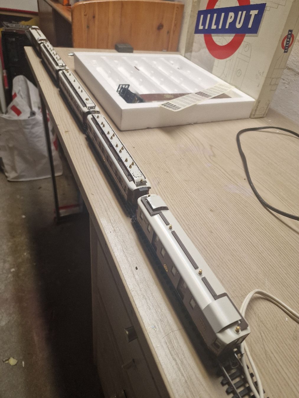 Liliput Modelleisenbahnen: LILIPUT Modellbahn Set gebrauchter Zustand – Gebraucht aus Herzogenbuchsee von ioa_zcm6 6