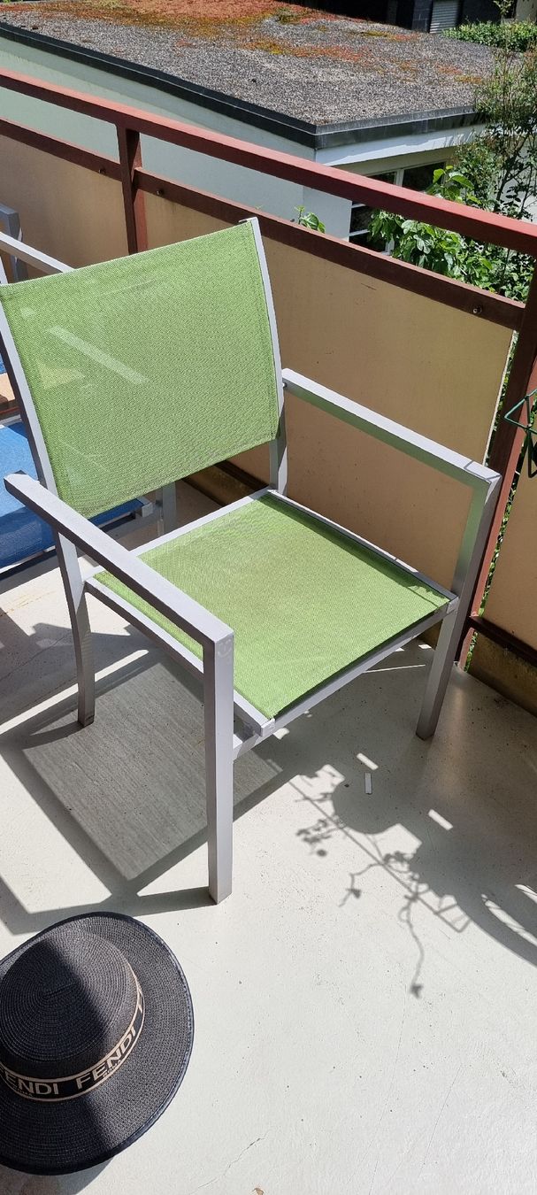 Chaises: Garten Möbel 4 Stühle – D'occasion à Mauren par ehr_5cy6 1