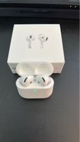 Apple AirPods 4 avec boîtier de charge