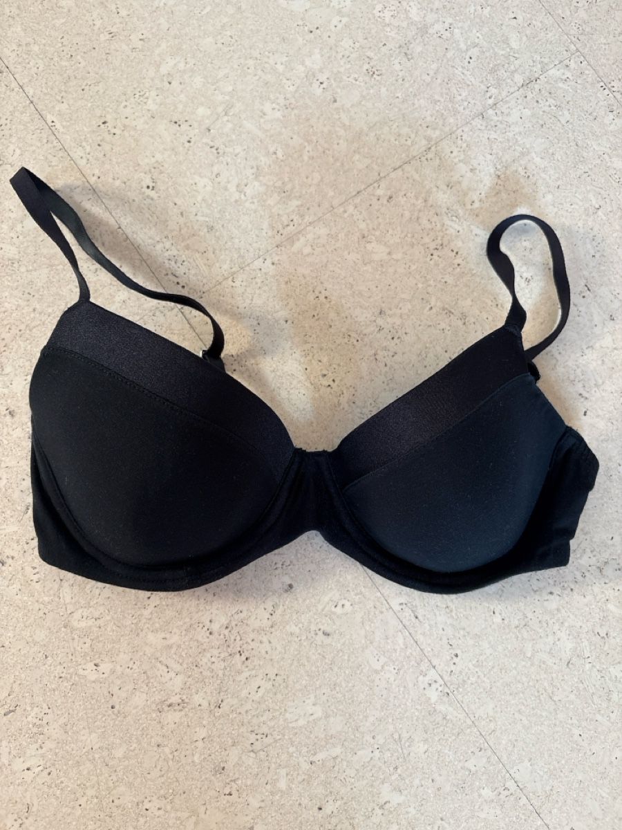 Altra biancheria intima: 4 Calida BHs 70C – Nuovo (secondo la descrizione) da Müntschemier venduto da Karola1986 5