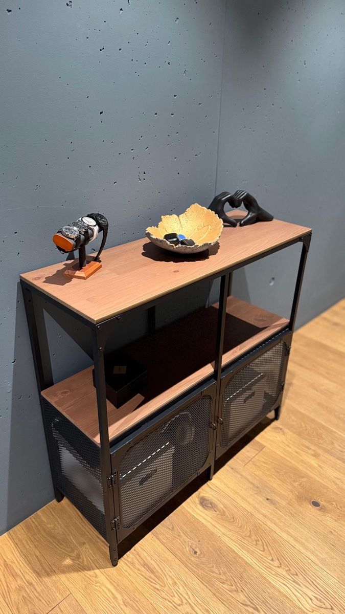 Cassettiere: Ikea Sideboard Fjällbo – Usato da Naters venduto da TomX23