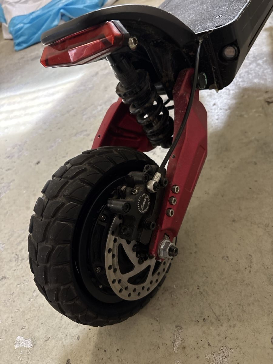 Scooters: E-Roller – Defekt aus Immensee von sabuhol 2