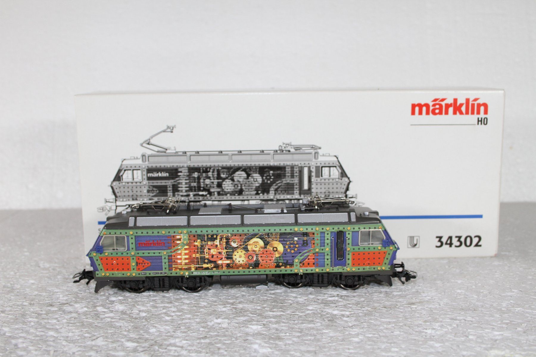 Märklin Modellini di ferrovie: Märklin 34302 SBB Re 4/4 IV , Re 446 – Usato da Triesen venduto da cor_62ts