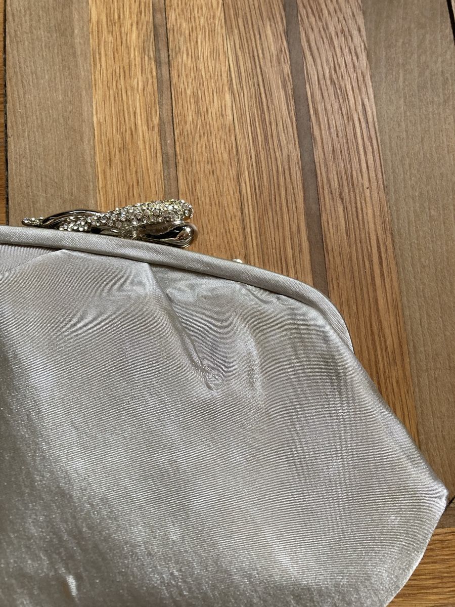 Escada Borse da donna: Rodo Abend Tasche Pochette, mit Escada Staubbeutel – Usato da Zürich venduto da einefreude 8