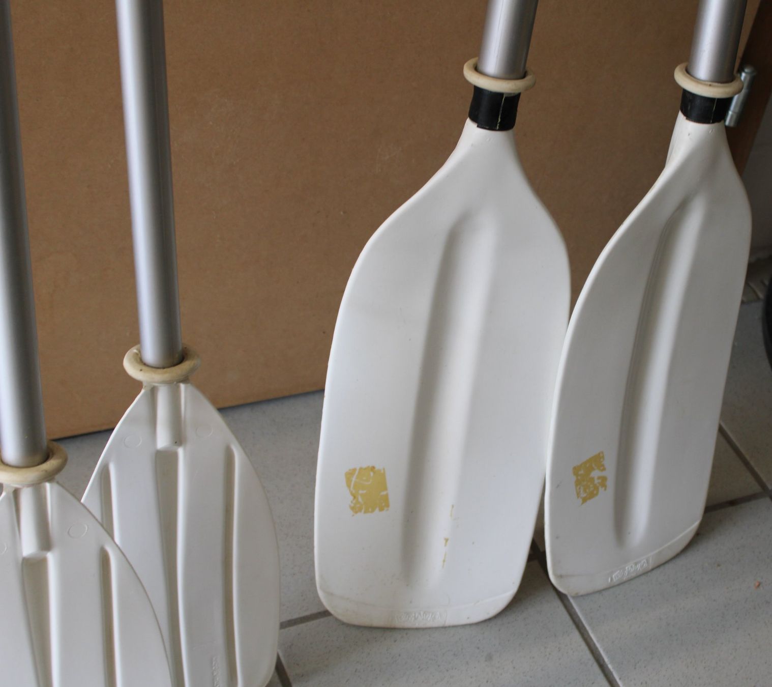 Gommoni, kayak & canoe: 4 Ruder/Paddel (RW) – Usato da Schaan venduto da antikes_und_kurioses 2
