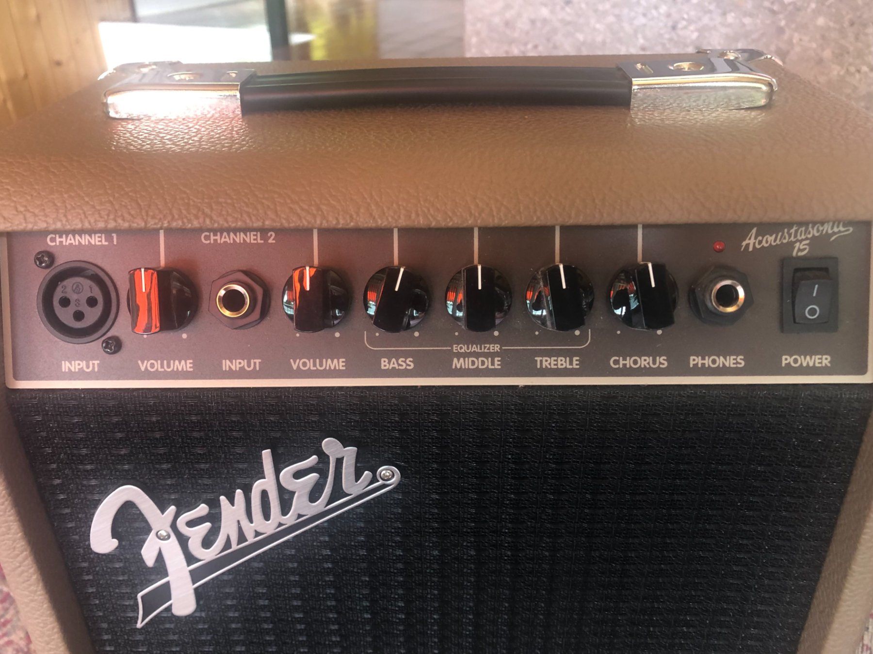Strumenti musicali: Guitare éléctro acoustque avec ampli Fender – Usato da Les Pontins venduto da dom2010 4