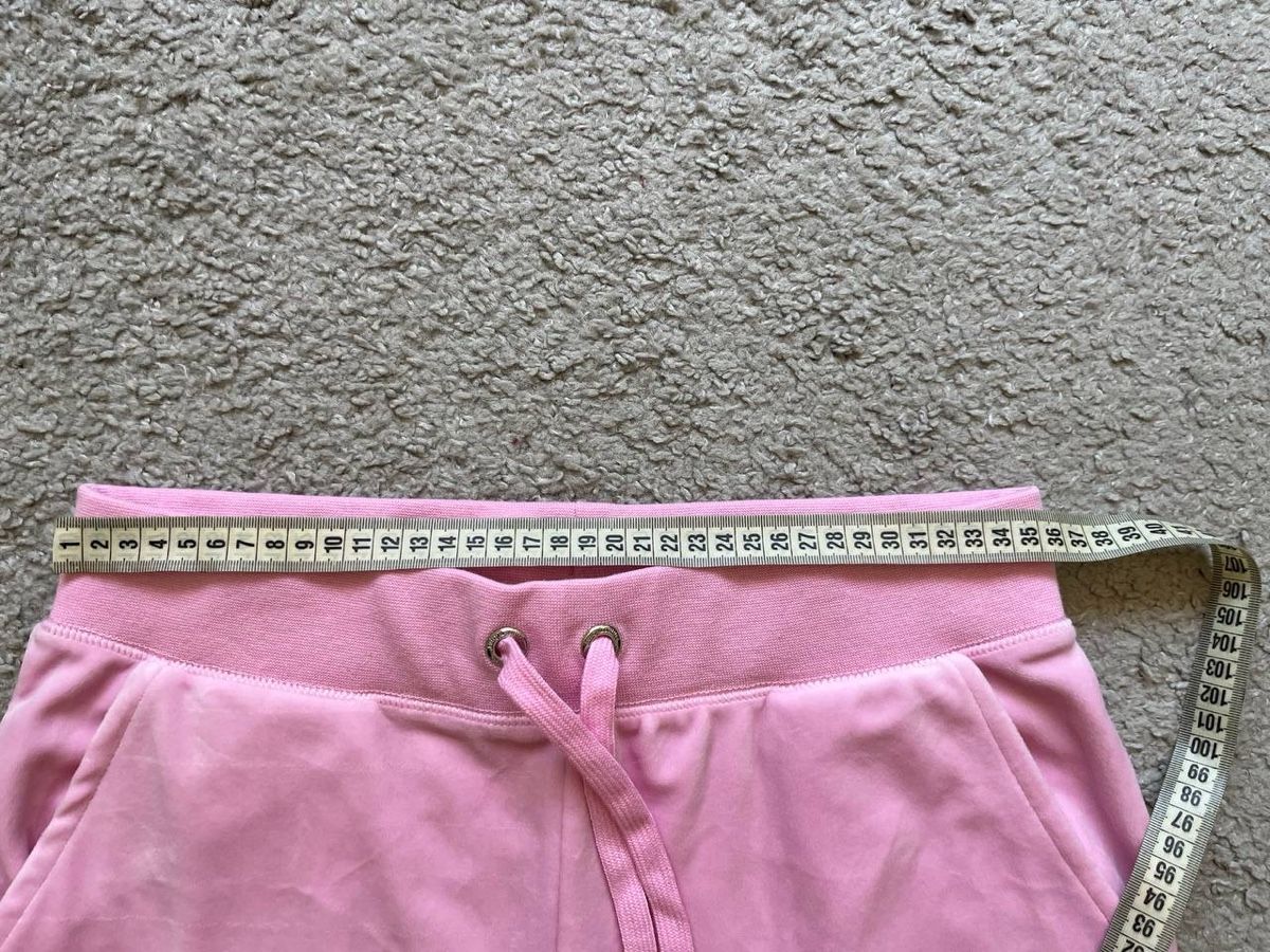 Juicy Couture Pantaloni: Pantalon rose Juicy Couture S – Usato da fribourg venduto da Nikita.0762813663 5