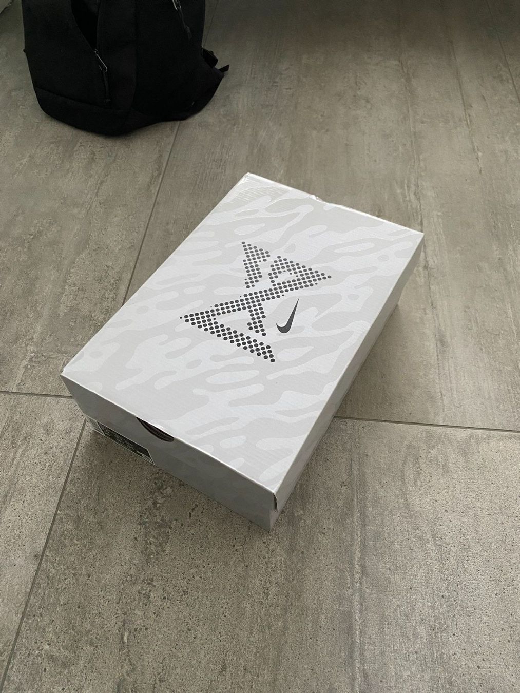 Nike Scarpe da uomo: Nike PG 5 PlayStation – Nuovo (secondo la descrizione) da Mumpf venduto da galliforever 1