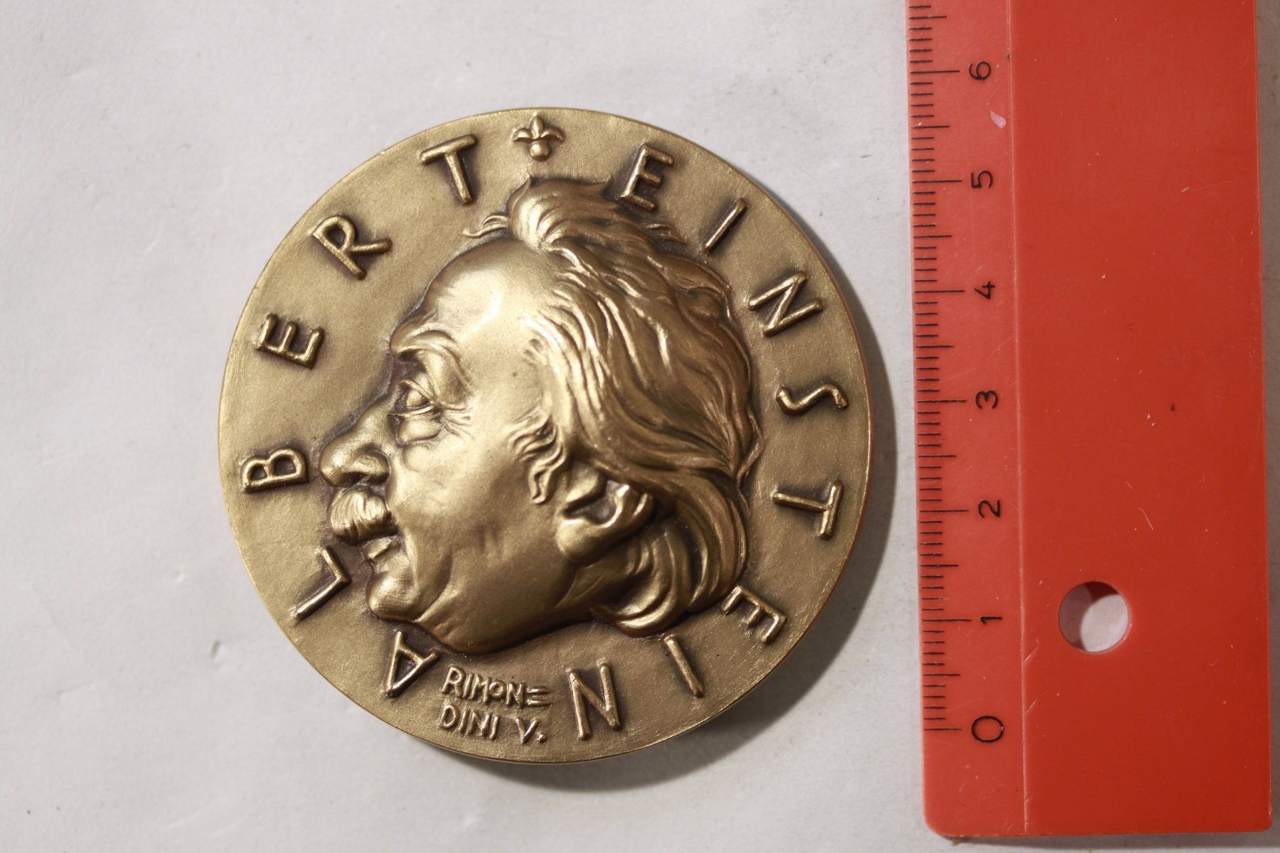 Medaglie: Medaille A . EINSTEIN – Usato da La plaine venduto da 7A6T2ME