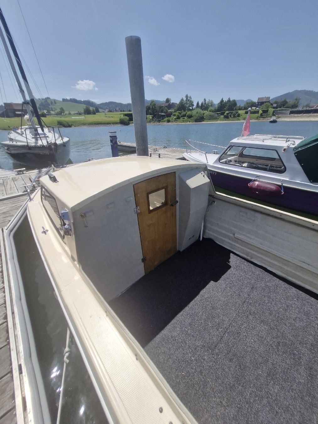 Yamaha Barche: Fischerboot mit Kabine und Yamaha Motor 8 PS – Usato da Einsiedeln venduto da absolut05 2