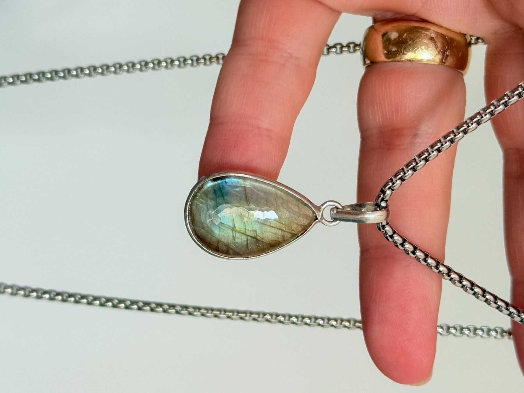 Catenine: Fashionable labradorite necklace – Nuovo e nell'imballaggio originale da Genève venduto da AGBERG 6