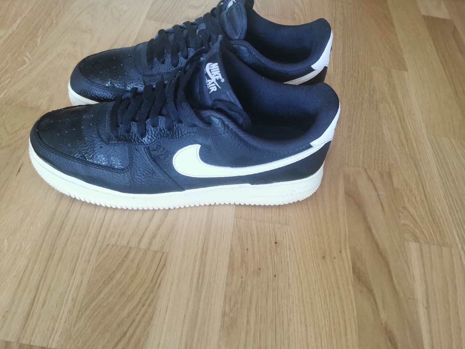 Nike Scarpe da uomo: Nike Air force 1 grosse 45.5 Orginal – Usato da Bern venduto da ged_ffx9 1