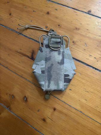 Multicam radio pouch