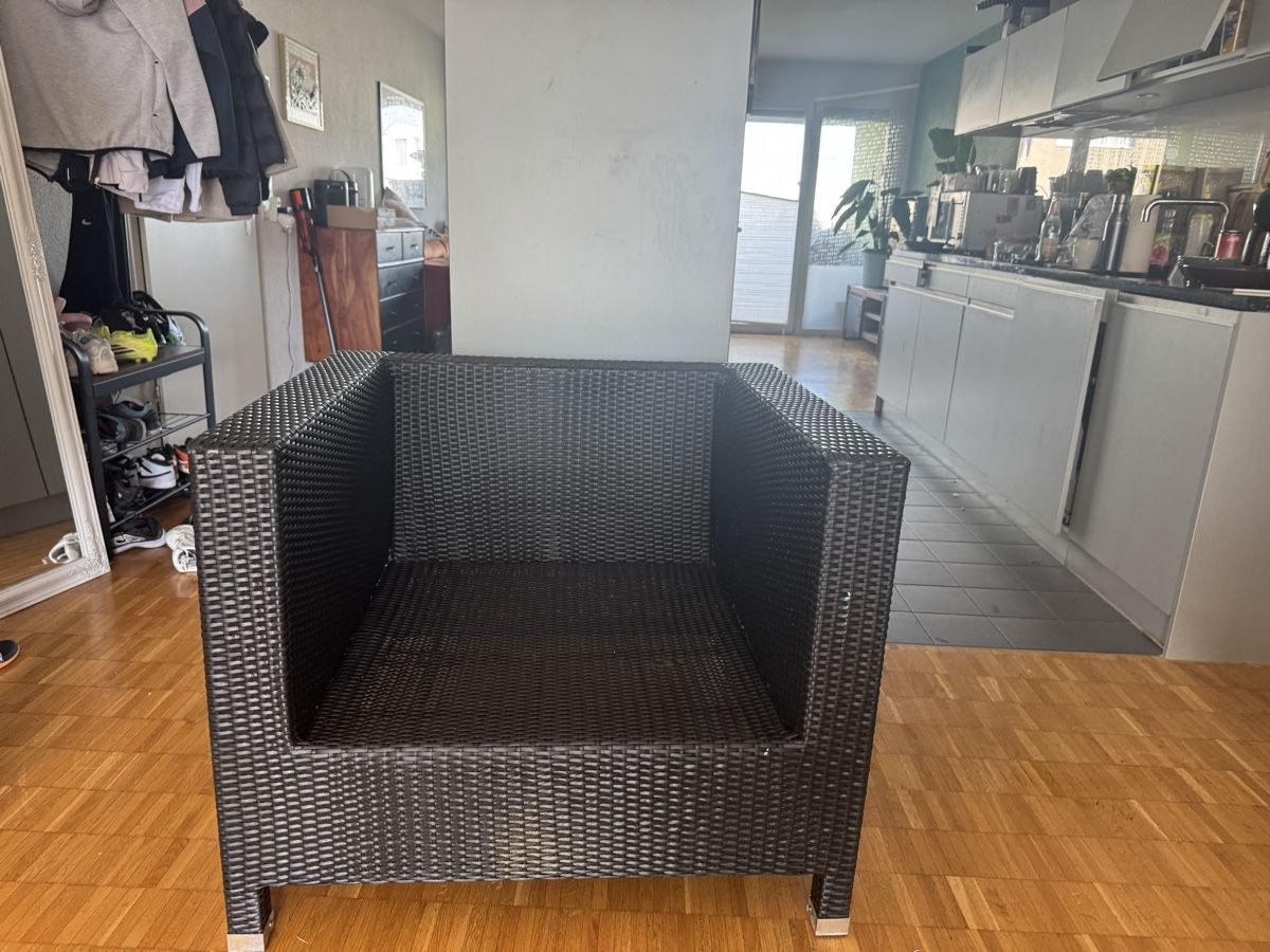 Sofas: Rattanlounge – Gebraucht aus Glattpark(Opfikon) von cherrytomate 1