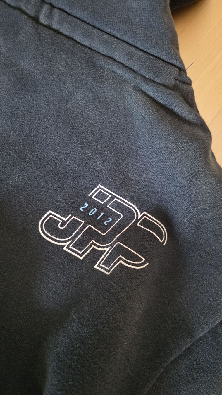 Maglioni & Felpe: Originaler JP Performance / JP Clothing Kapuzenpulli – Usato da Biel/Bienne venduto da Popoff1 4