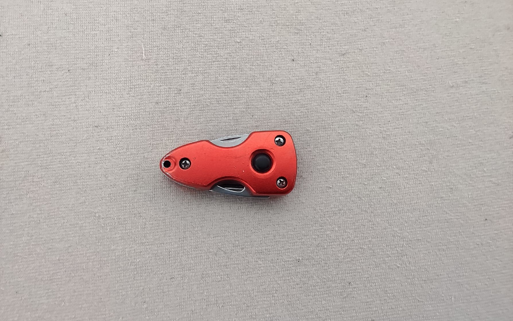 Taschenmesser: Sackmesser kompakt rot mit verschiedenen Tools – Gebraucht aus Altdorf UR von Liveo-shop 1