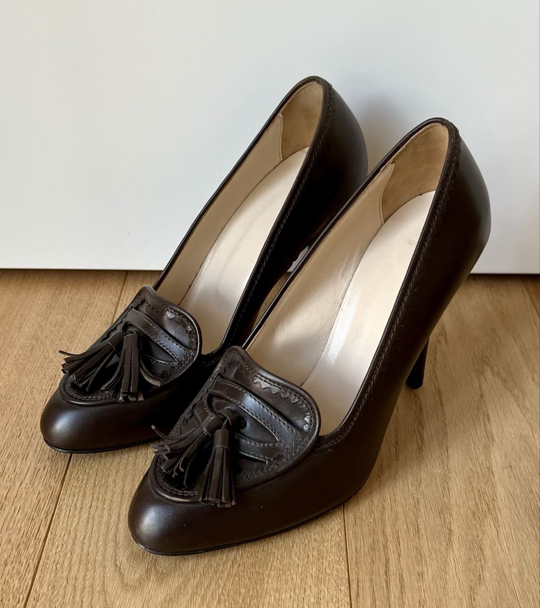 Navyboot Chaussures femmes: NAVYBOOT Leder Pumps braun Gr. 38 – D'occasion à Zürich par Monini2 8