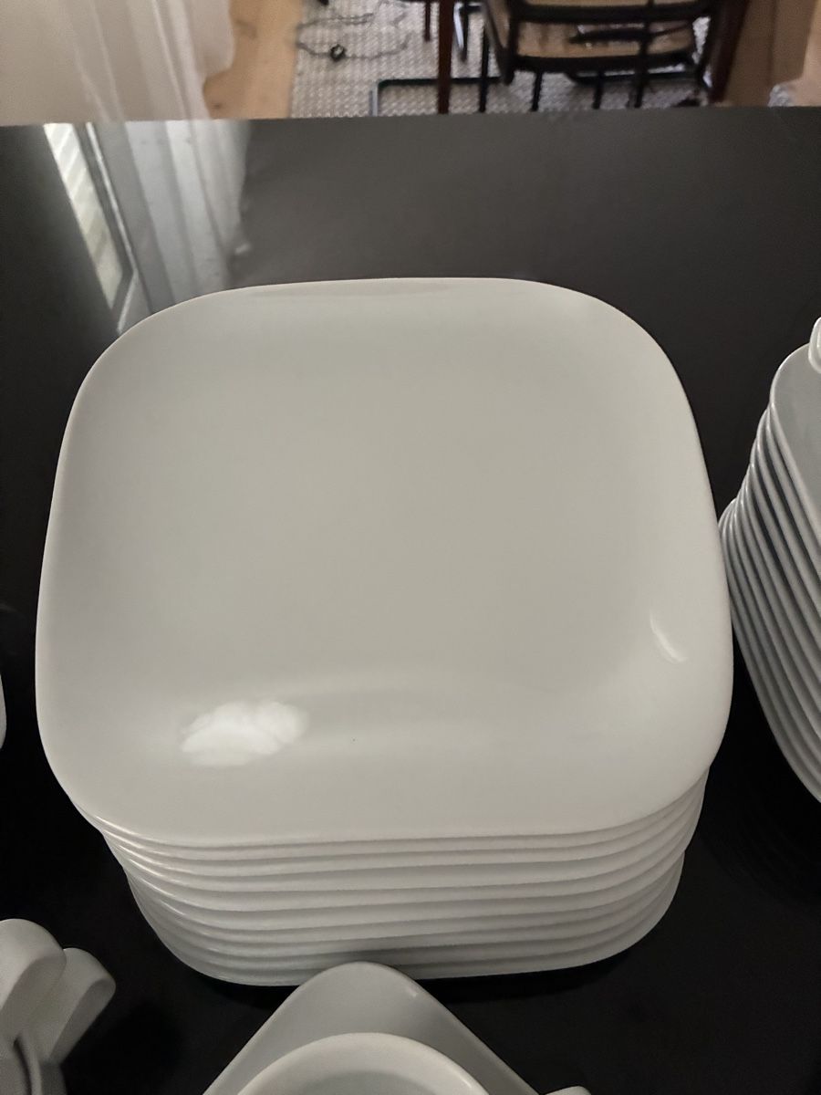 Kahla Set di piatti: Kahla Geschirrset weiss – Usato da Uitikon Waldegg venduto da sarab6928 6