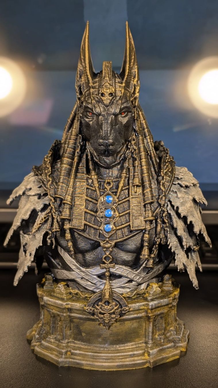 Figurines: Hand Painted Anubis Bust 220mm | Egyptian Guardian | – Neuf (Voir description) à Roveredo GR par 3D_ZAGA 2