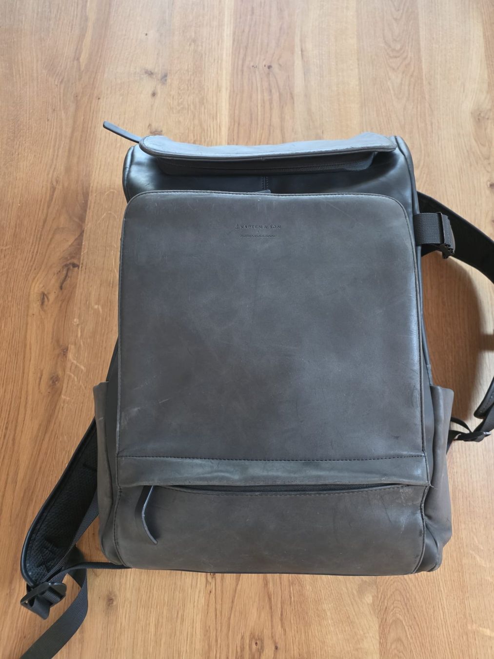 Kapten & Son Zaini: Kapten & Son Rucksack, Bali All Black – Usato da Felben-Wellhausen venduto da cedi_g 1