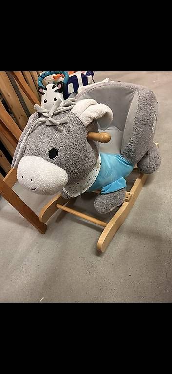 Jouets: Gratis Schaukel-Esel aus Plüsch – D'occasion à Zürich par egz_6tnp