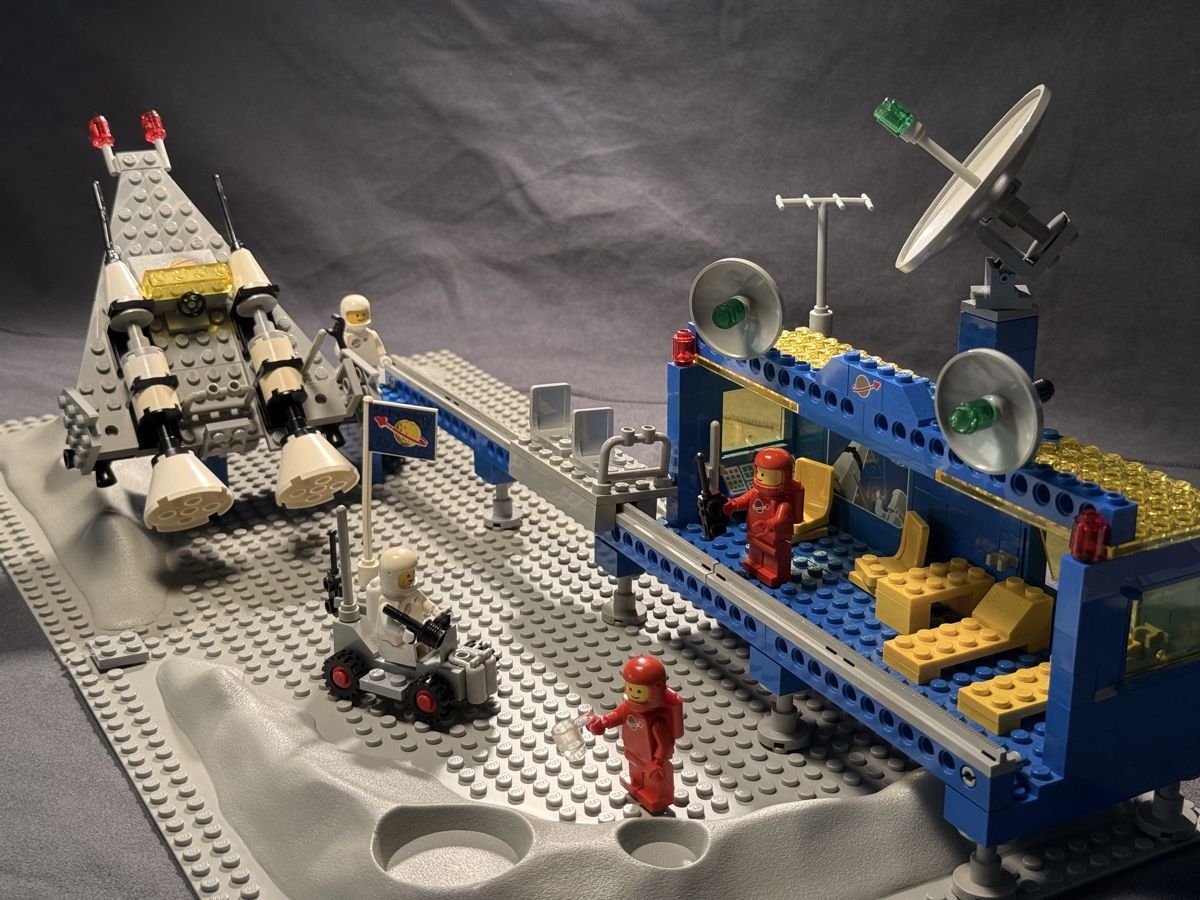 Lego Spielzeuge: Lego 6970 Beta-1 Command Base – Gebraucht aus Bellinzona von Alby_C. 3