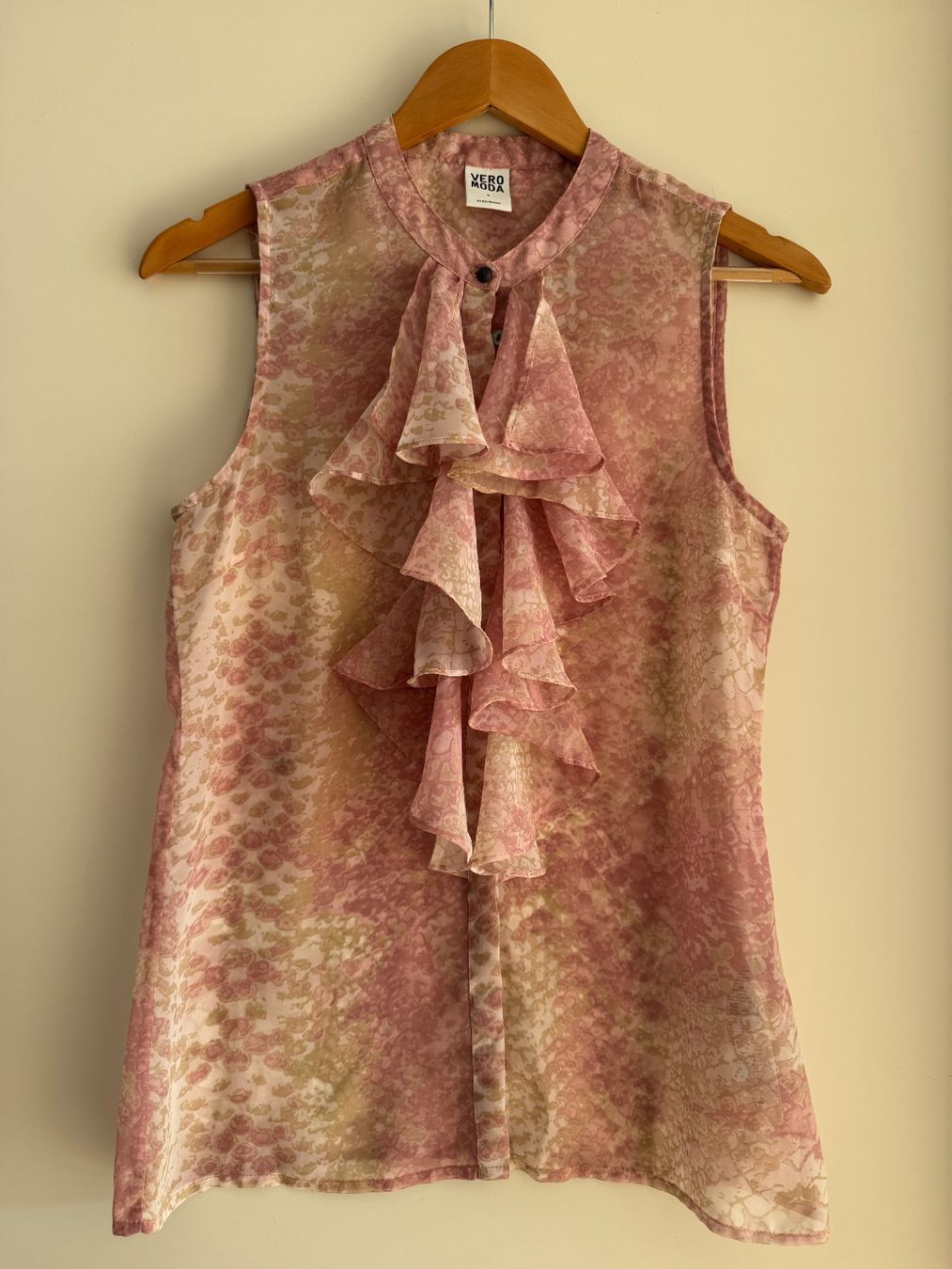 Vero Moda Camicette: Bluse mit Rüschen Grösse S – Usato da Winterthur venduto da ser_9fpx