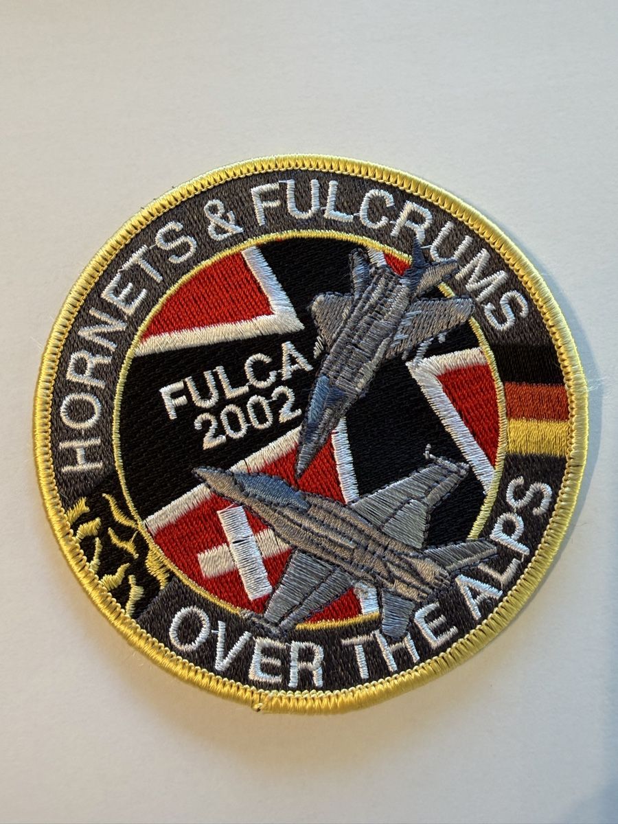 Schweizer Armee Plaketten & Abzeichen: FULCA 2002 patch  – Gebraucht aus Chamoson von Lio_Rey