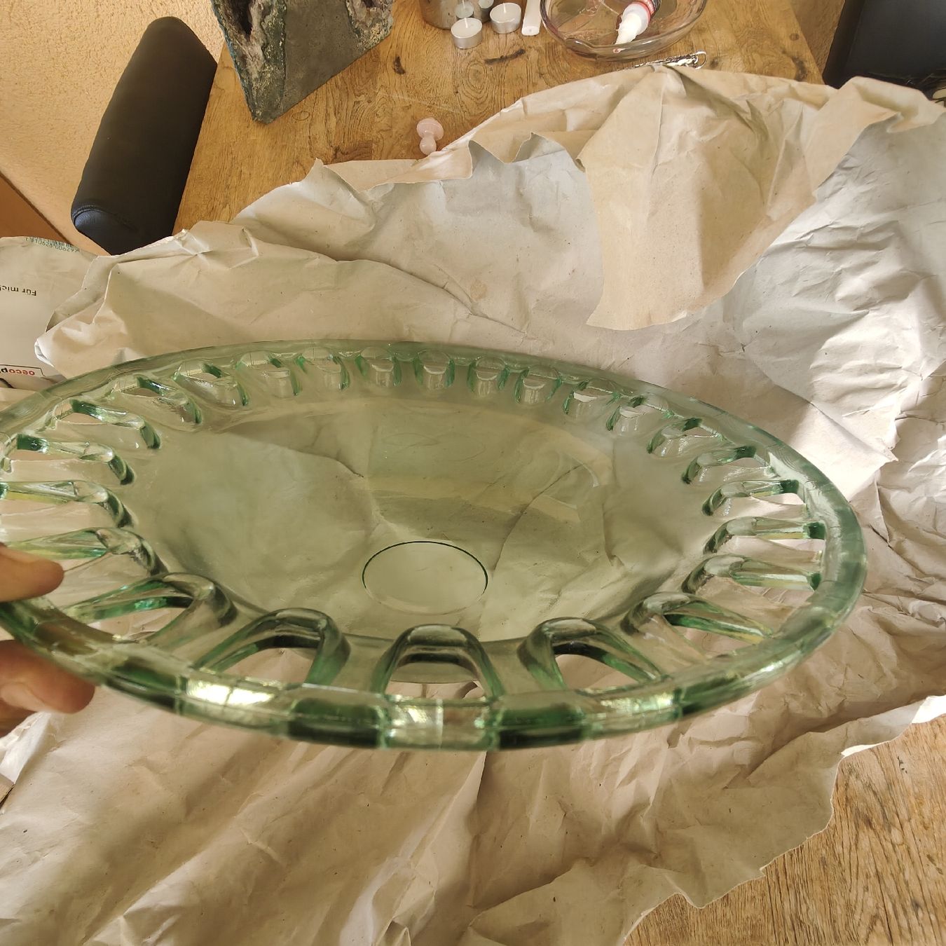 Bicchieri: Grosse Glasschale mit Lochmuster ca. 40cm – Nuovo (secondo la descrizione) da Wetzikon ZH venduto da SparrowJack111 2