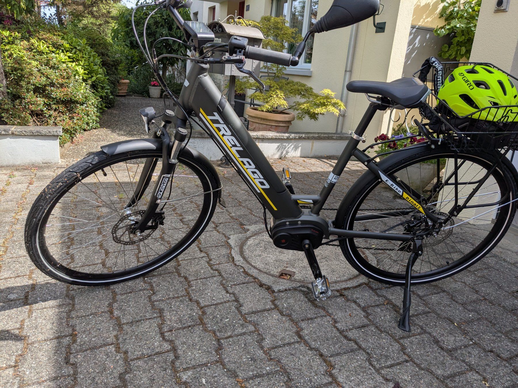 Trelago Biciclette: e-bike Trelago Dinal 28" – Usato da Basel venduto da 200sxfoto