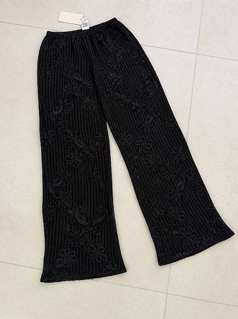 Weite Boho-Hose aus Spitze Gr. XS Schwarz